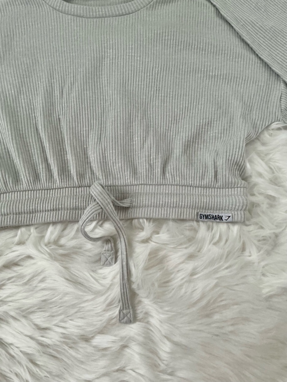 Gymshark Light Gray Ribbed Long Sleeve Cropped Top with Drawstring Size Small - Picture 2 of 4